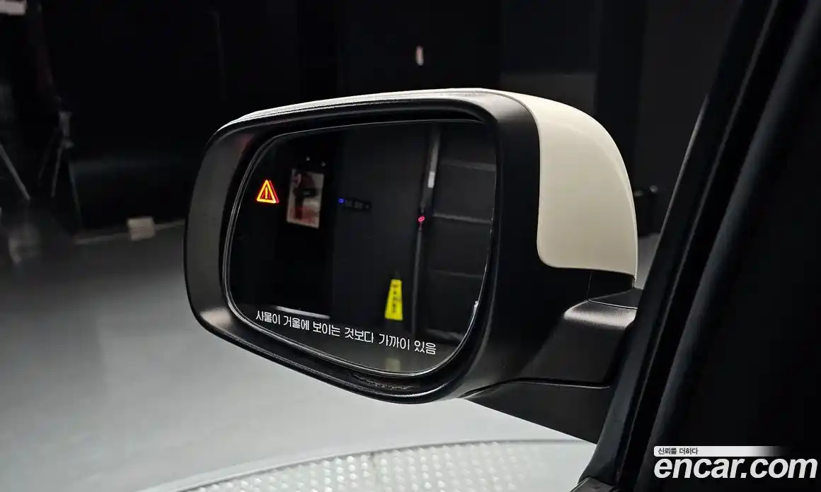 Kia Morning 2023 1.0 Автомат в Москве № 115570, фото 9