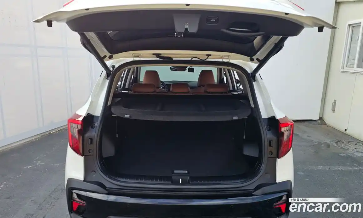 Kia Seltos 2024 1.6 Автомат в Москве № 119681, фото 20