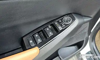 Kia Seltos 2024 1.6 Автомат в Москве № 119681, миниатюра 3