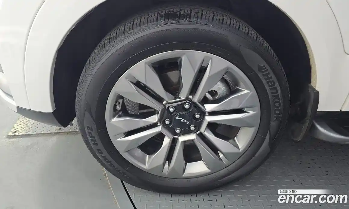 Kia Mohave 2022 3.0 Автомат в Москве № 120974, фото 19