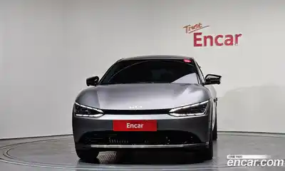 Kia EV6 2023 0.1 Автомат в Москве № 121093, миниатюра 6