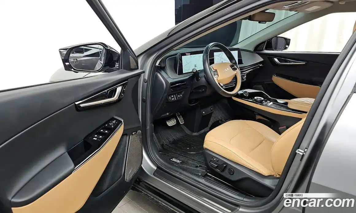 Kia EV6 2023 0.1 Автомат в Москве № 121093, фото 9