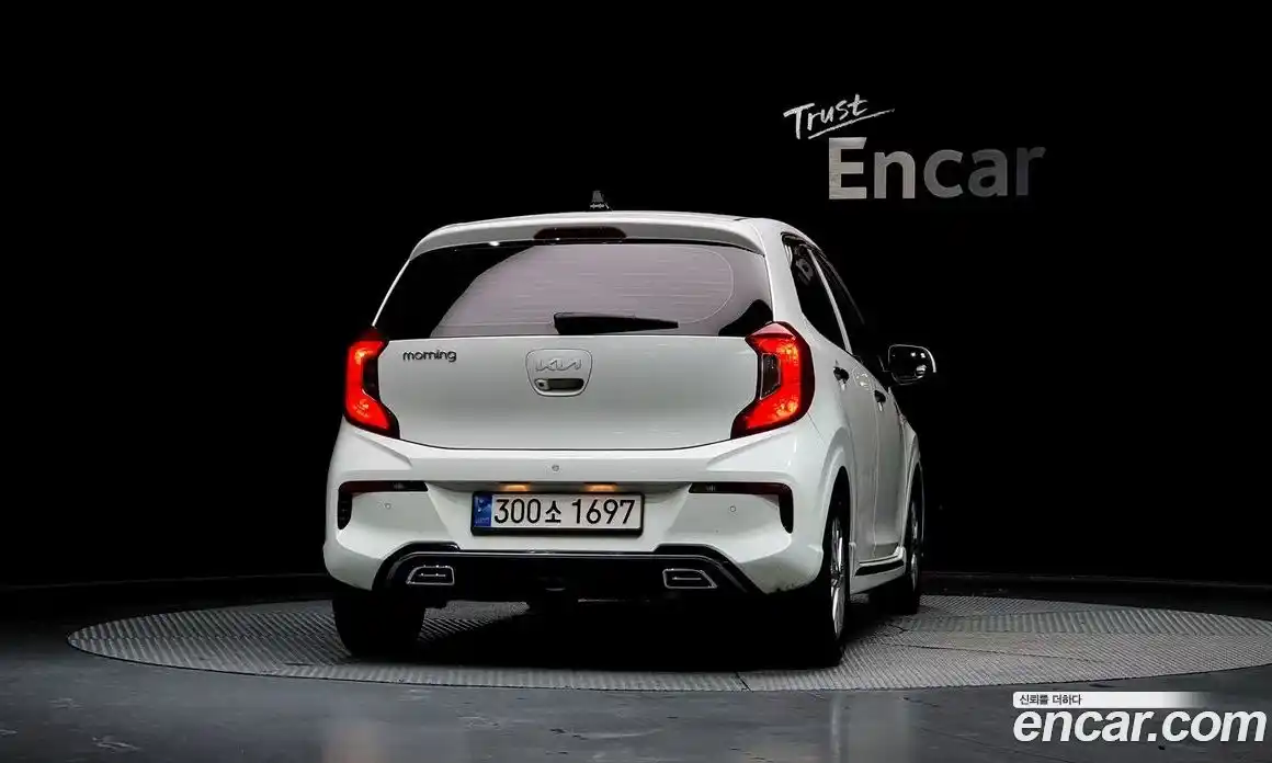 Kia Morning 2022 1.0 Автомат в Москве № 121160, фото 13