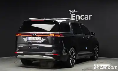 Kia Canival 2023 3.5 Автомат в Москве № 121511, миниатюра 2