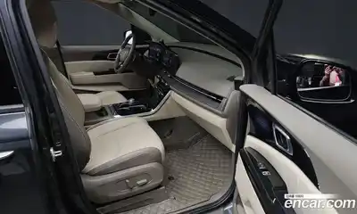 Kia Canival 2023 3.5 Автомат в Москве № 121511, миниатюра 10