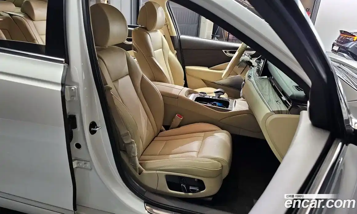 Kia K9 2023 3.8 Автомат в Москве № 123094, фото 18