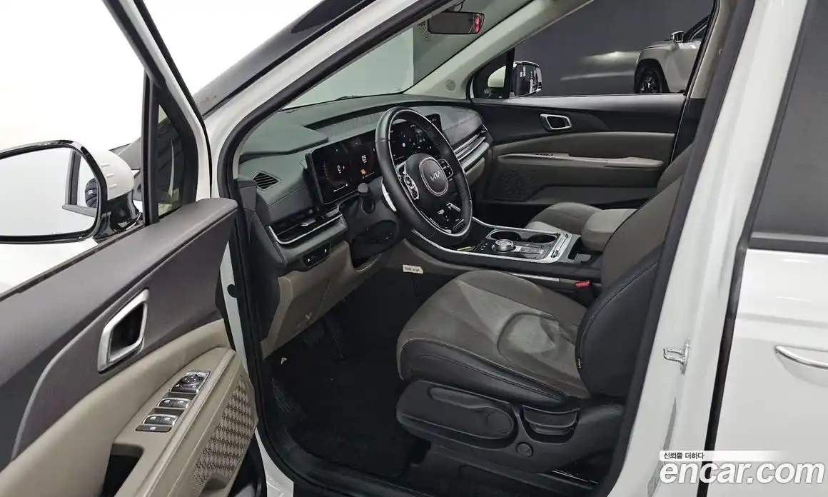 Kia Canival 2024 2.2 Автомат в Москве № 124041, фото 5