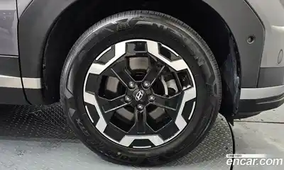 Hyundai Santa Fe 2024 2.5 Автомат в Москве № 125783, миниатюра 3