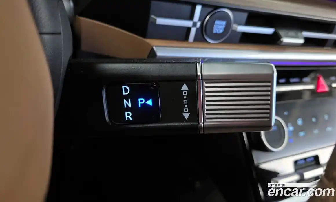 Hyundai Santa Fe 2024 2.5 Автомат в Москве № 126801, фото 20