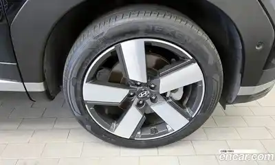 Hyundai Santa Fe 2024 2.5 Автомат в Москве № 126801, миниатюра 10