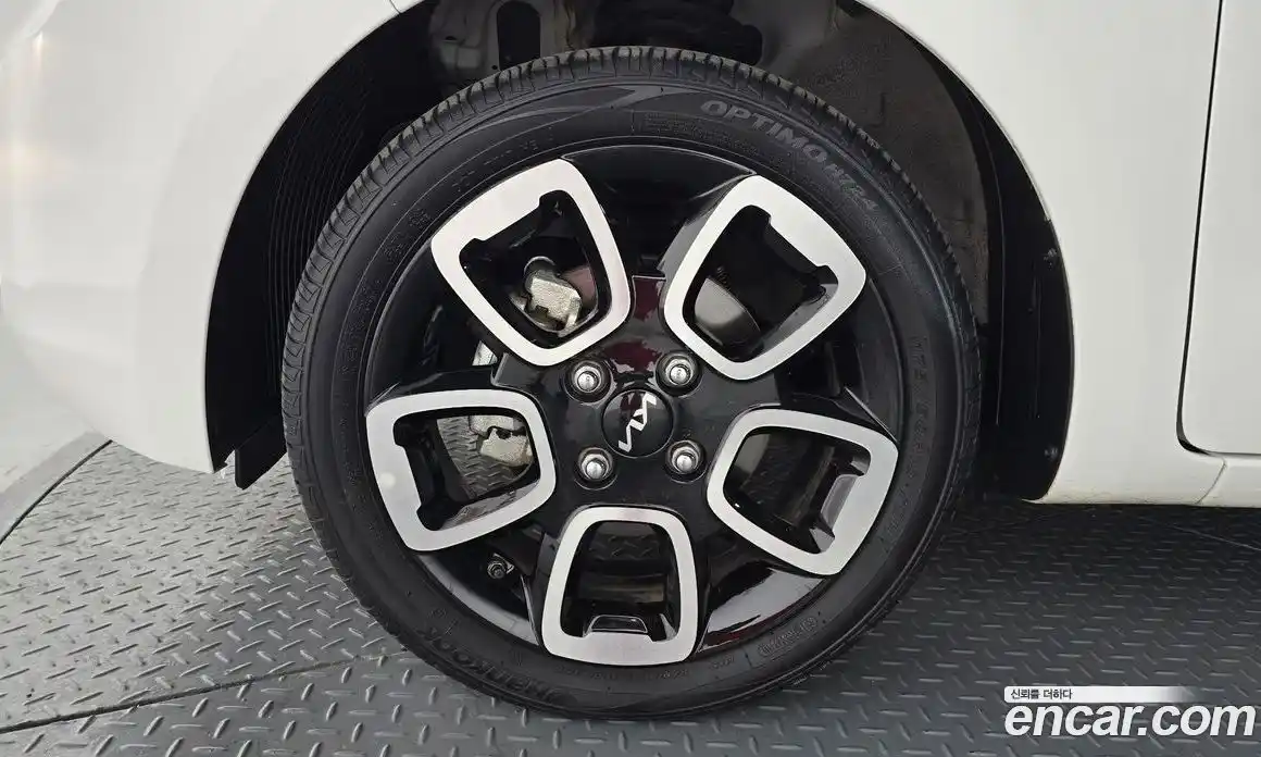 Kia Ray 2022 1.0 Автомат в Москве № 128129, фото 5