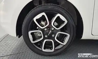 Kia Ray 2022 1.0 Автомат в Москве № 128129, миниатюра 5