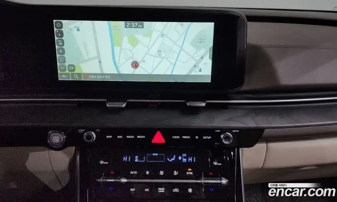 Kia Canival 2023 3.5 Автомат в Москве № 132073, фото 3