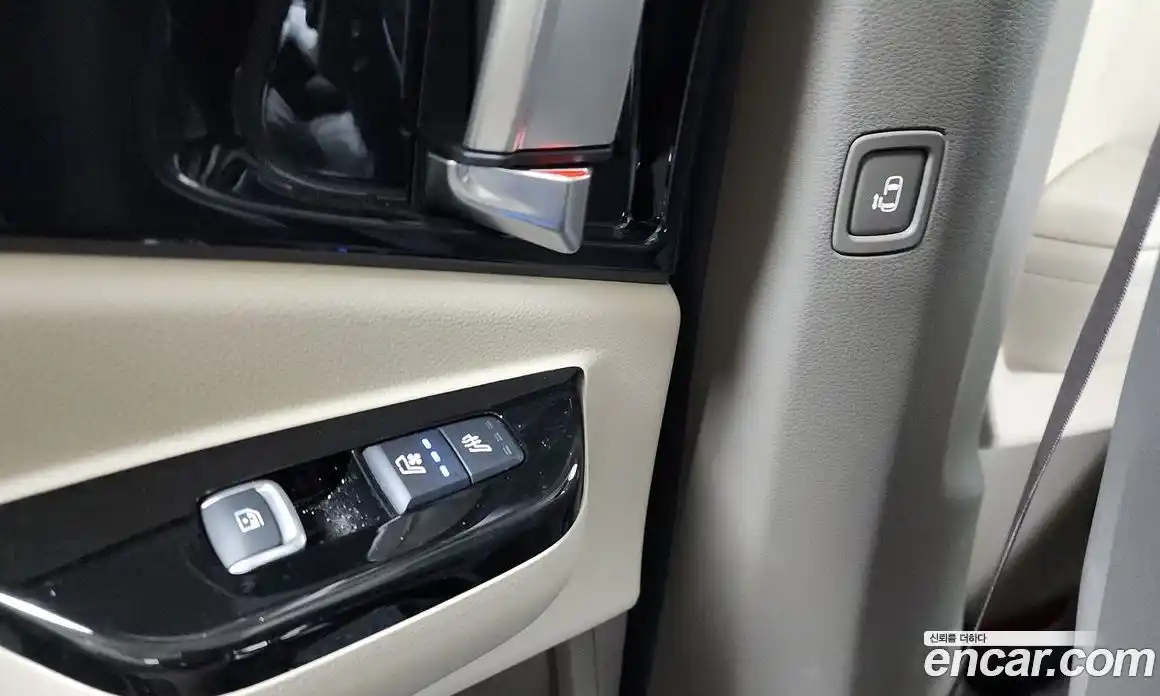 Kia Canival 2023 3.5 Автомат в Москве № 132073, фото 6