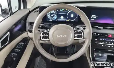 Kia Canival 2023 3.5 Автомат в Москве № 132073, миниатюра 7