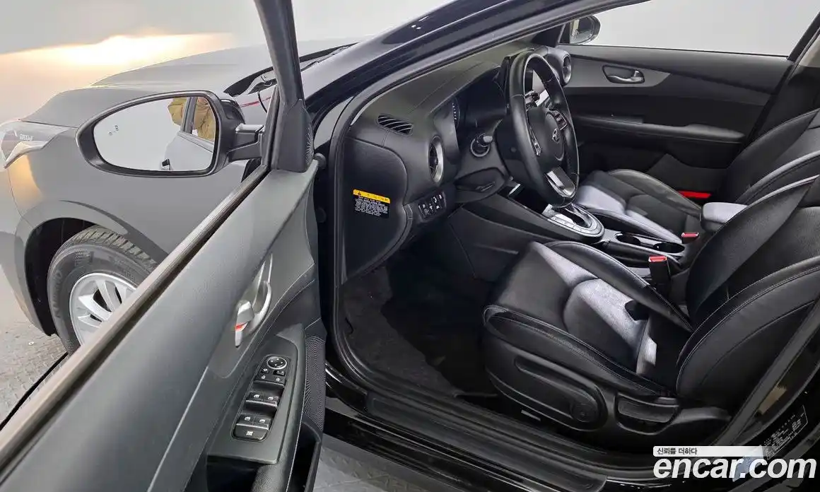 Kia K3 2021 1.6 Автомат в Москве № 132400, фото 15