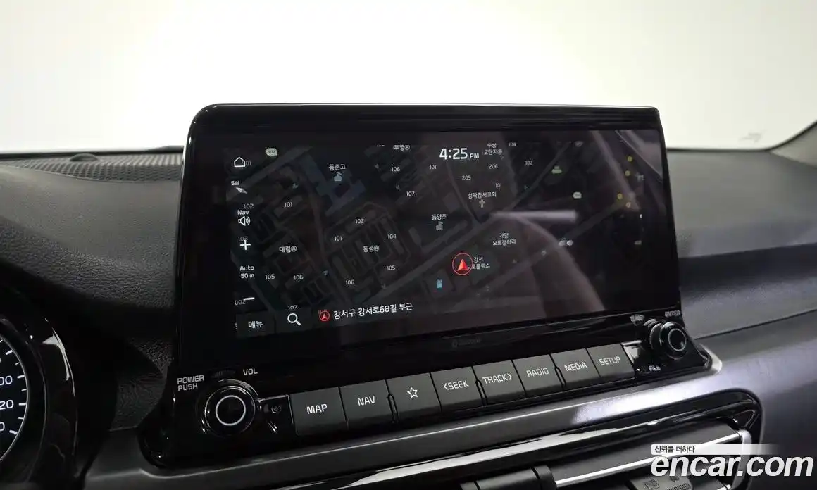 Kia Seltos 2022 1.6 Автомат в Москве № 132626, фото 14