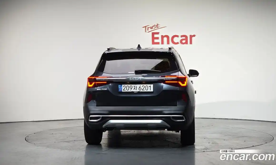 Kia Seltos 2022 1.6 Автомат в Москве № 132626, фото 4