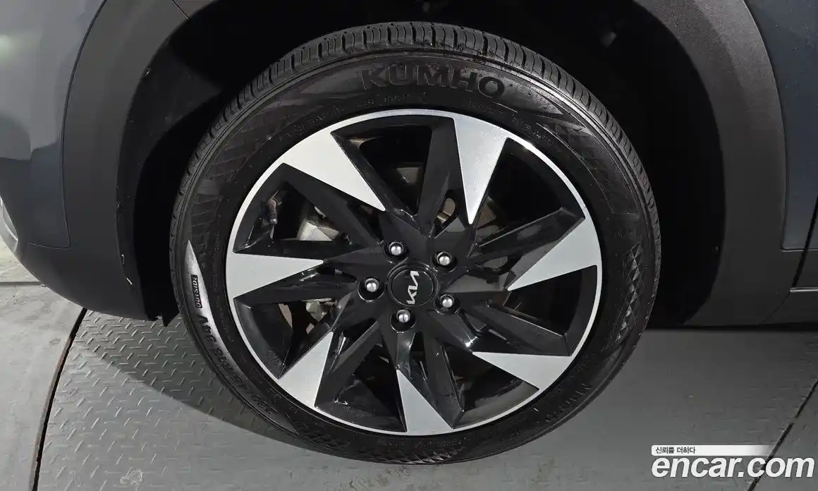 Kia Seltos 2022 1.6 Автомат в Москве № 132626, фото 5