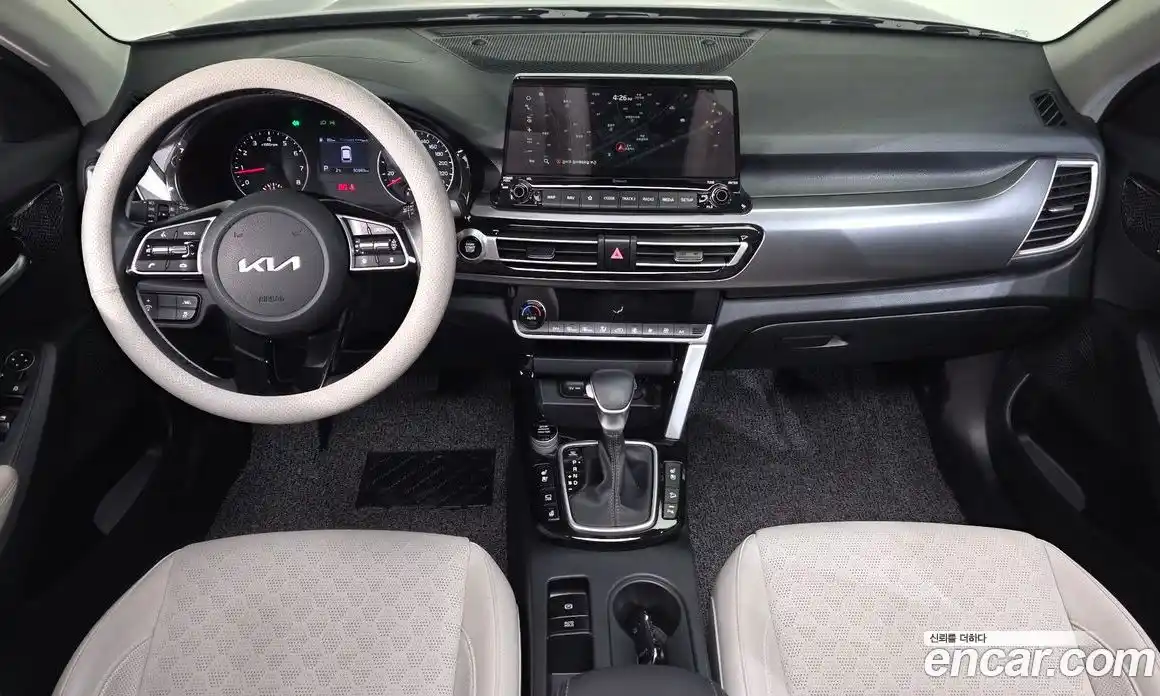 Kia Seltos 2022 1.6 Автомат в Москве № 132626, фото 7