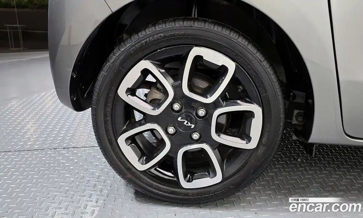 Kia Ray 2022 1.0 Автомат в Москве № 133010, фото 11