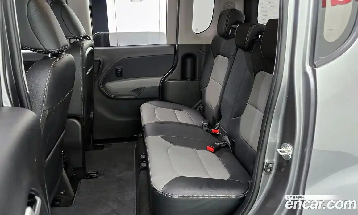 Kia Ray 2022 1.0 Автомат в Москве № 133010, фото 13