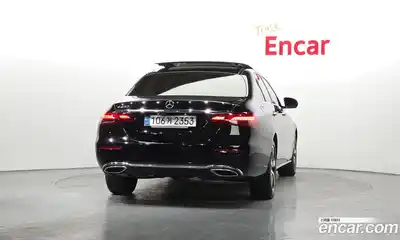 Mercedes-Benz E-Class 2021 2.0 Автомат в Москве № 136715, миниатюра 5