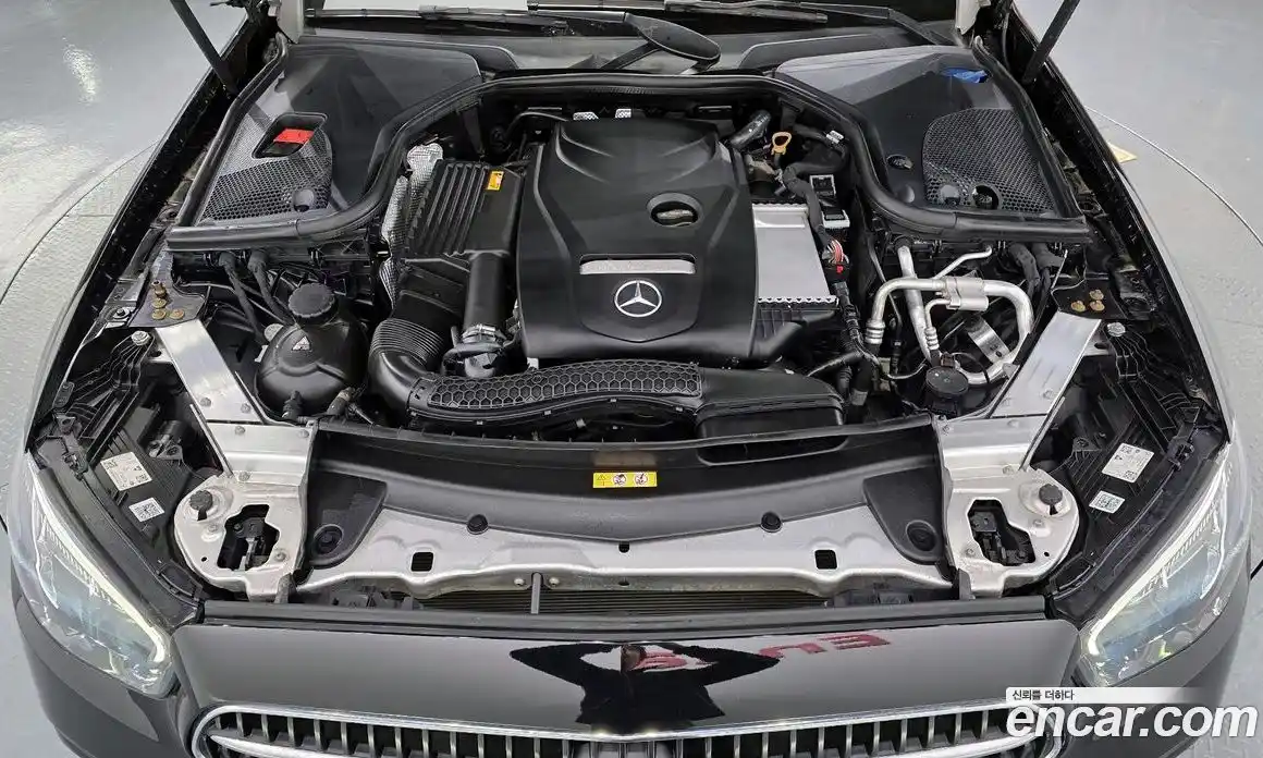 Mercedes-Benz E-Class 2021 2.0 Автомат в Москве № 136715, фото 6