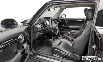 Mini Cooper 2015 2.0 Автомат в Москве № 139042, миниатюра 3