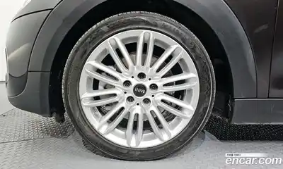 Mini Cooper 2015 2.0 Автомат в Москве № 139042, миниатюра 7