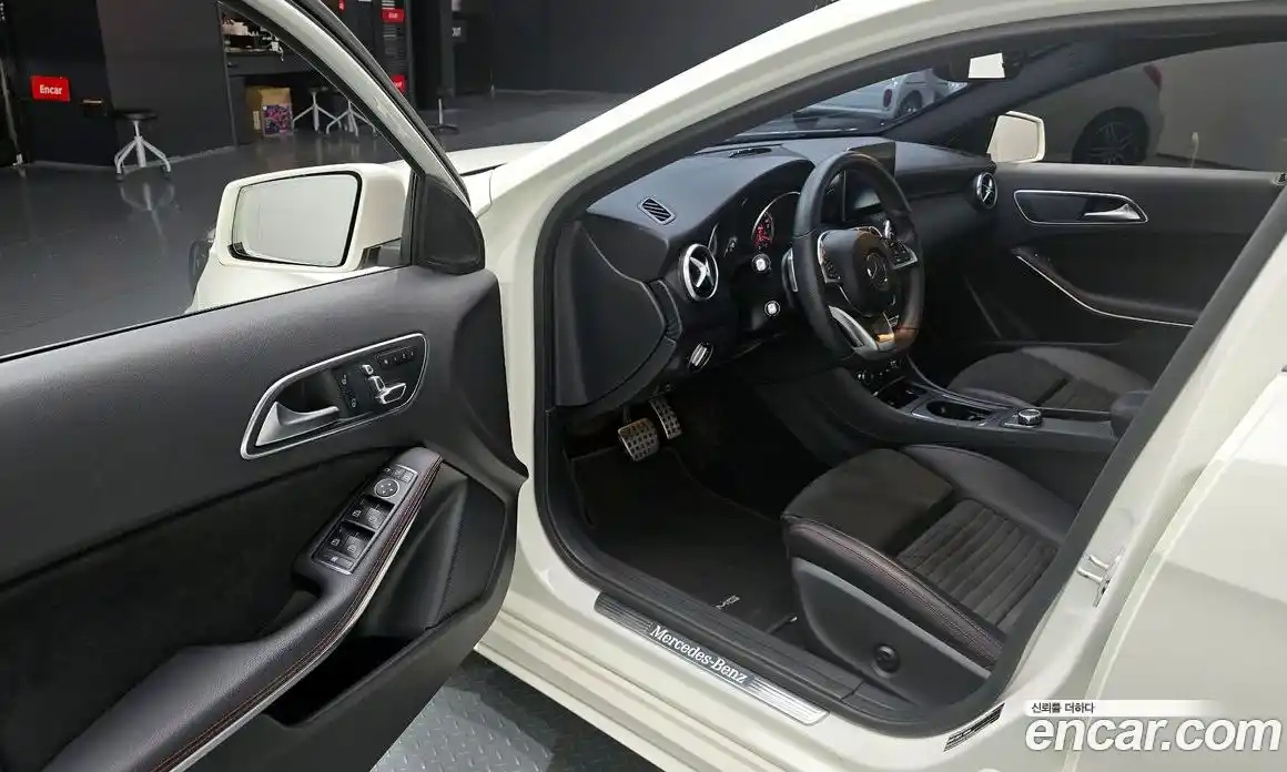 Mercedes-Benz A-Class 2018 1.6 Автомат в Москве № 140278, фото 8