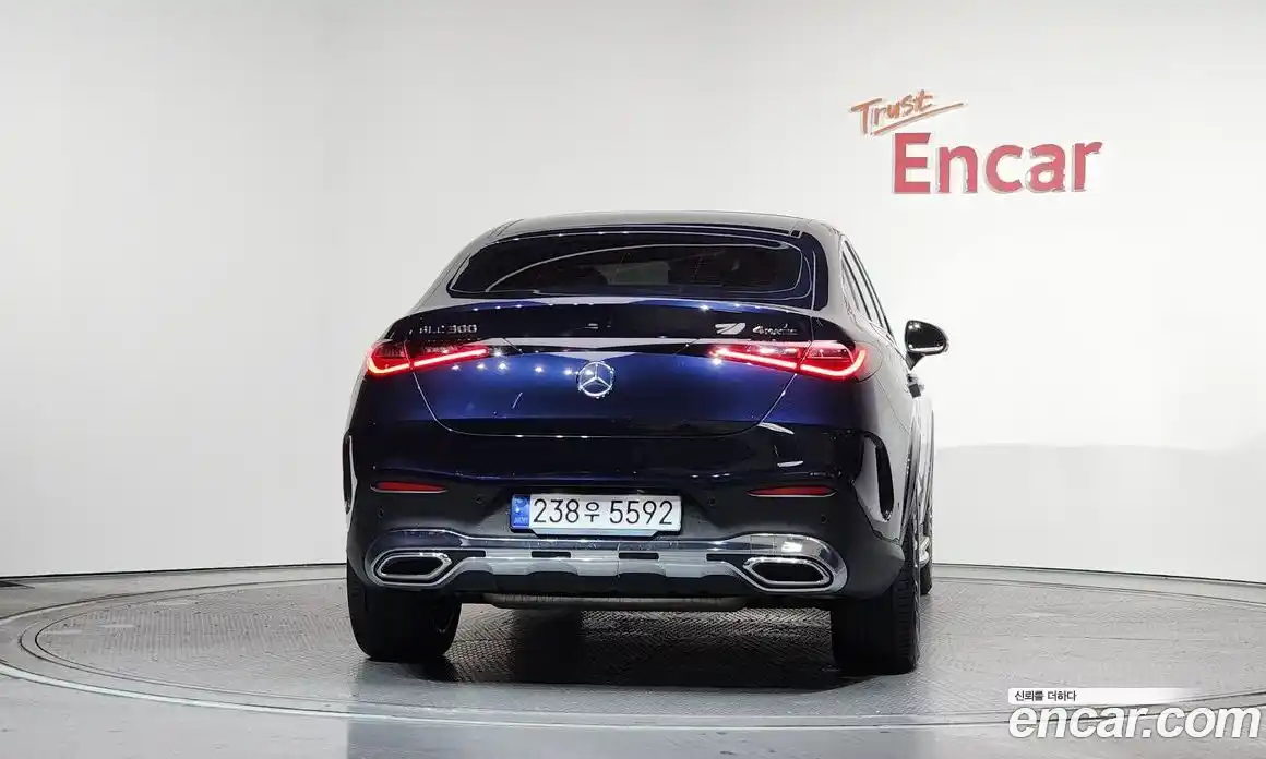 Mercedes-Benz GLC-Class 2024 2.0 Автомат в Москве № 142048, фото 3