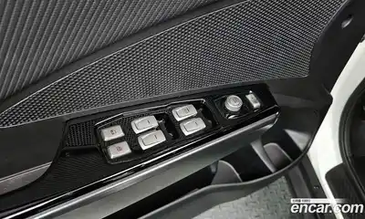 SsangYong TIBOLI 2019 1.6 Автомат в Москве № 146340, миниатюра 11