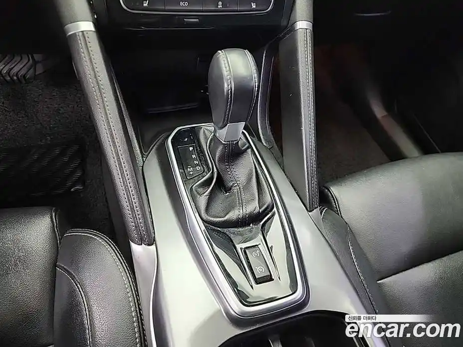 Renault QM6 2017 2.0 Автомат в Москве № 147701, фото 8