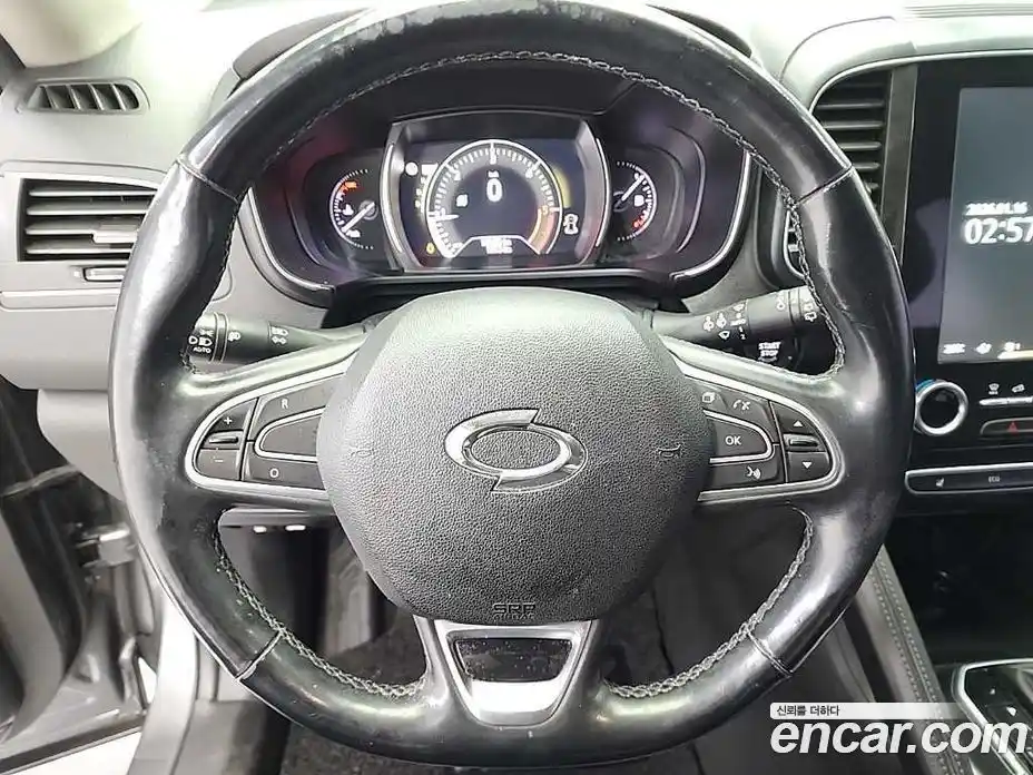 Renault QM6 2017 2.0 Автомат в Москве № 147701, фото 9