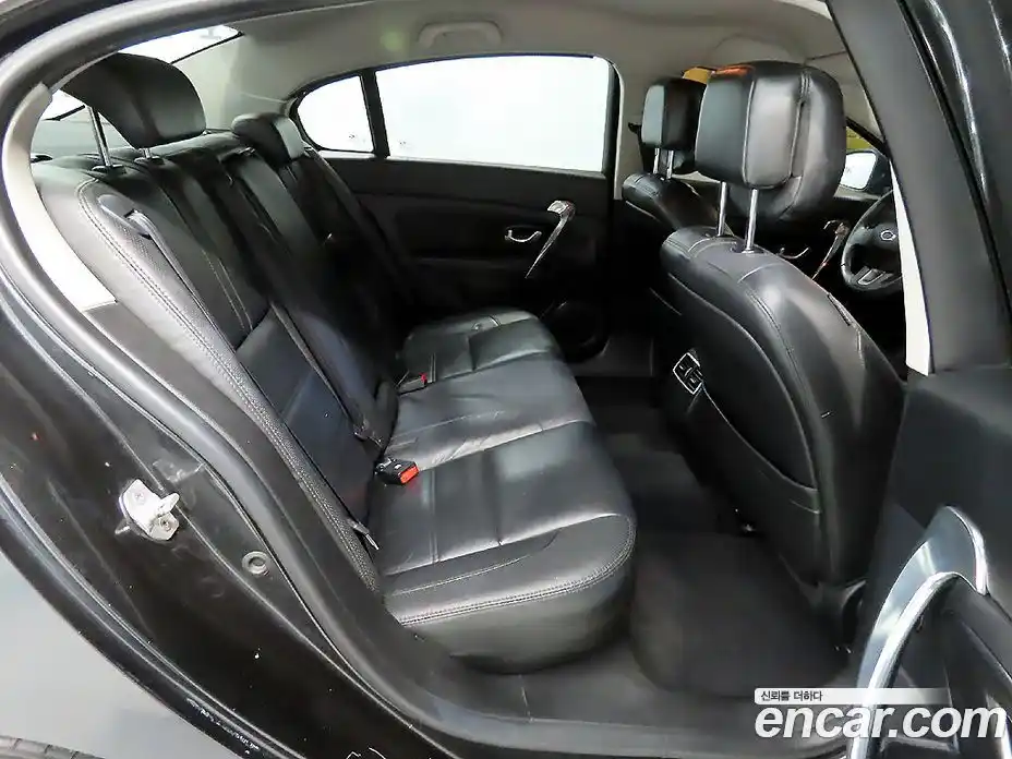 Renault SM5 2014 2.0 Автомат в Москве № 148475, фото 12