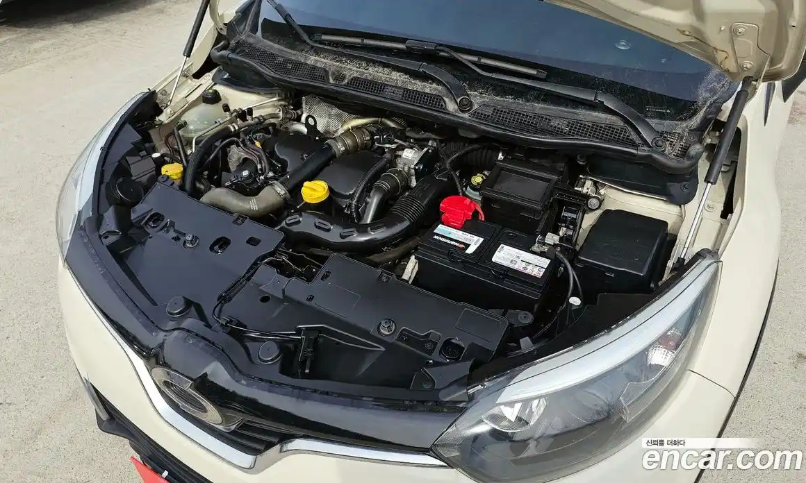 Renault QM3 2015 1.5 Автомат в Москве № 149711, фото 3