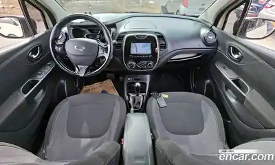 Renault QM3 2015 1.5 Автомат в Москве № 149711, миниатюра 10