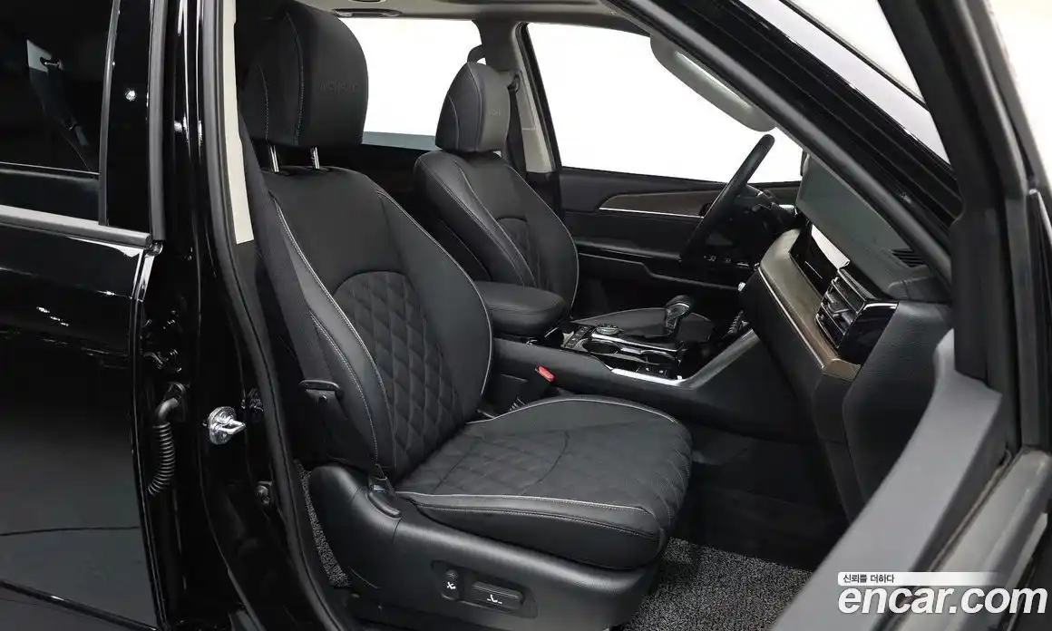 Kia Mohave 2023 3.0 Автомат в Москве № 15020, фото 1