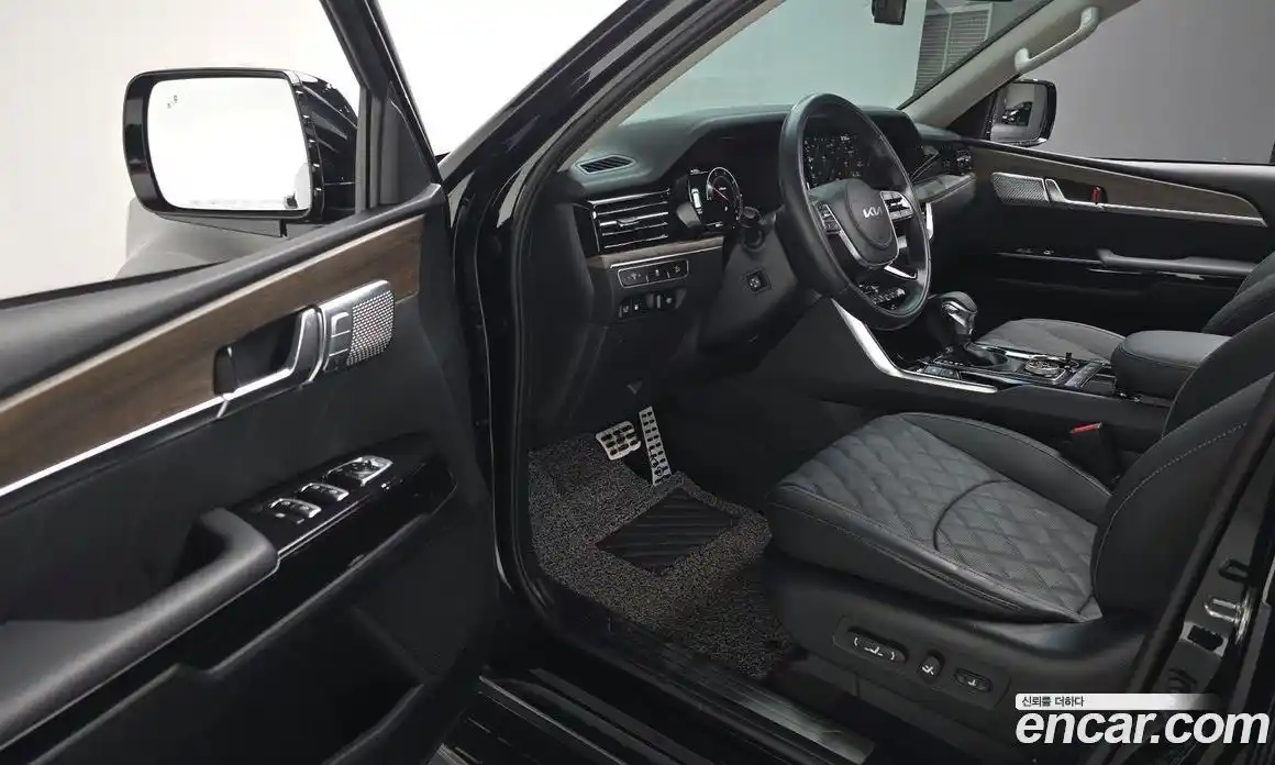 Kia Mohave 2023 3.0 Автомат в Москве № 15020, фото 11