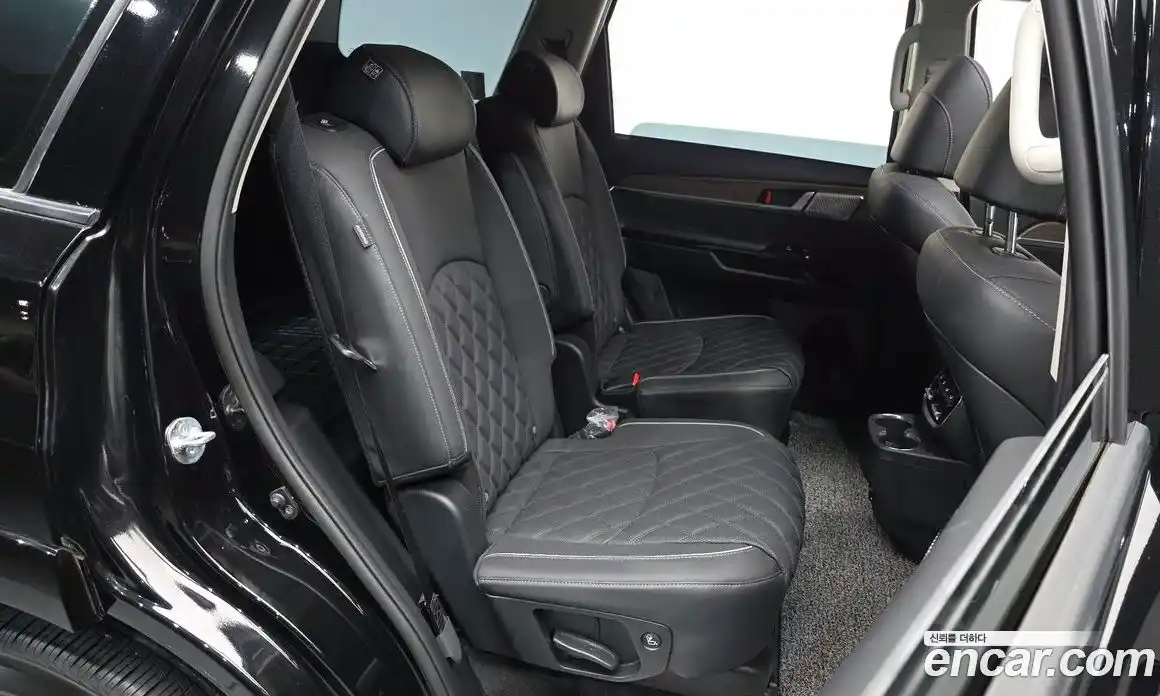 Kia Mohave 2023 3.0 Автомат в Москве № 15020, фото 5