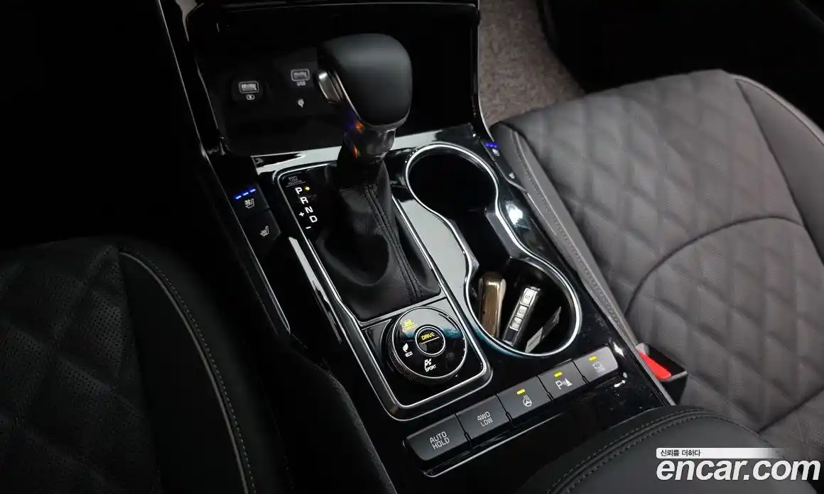 Kia Mohave 2023 3.0 Автомат в Москве № 15020, фото 10