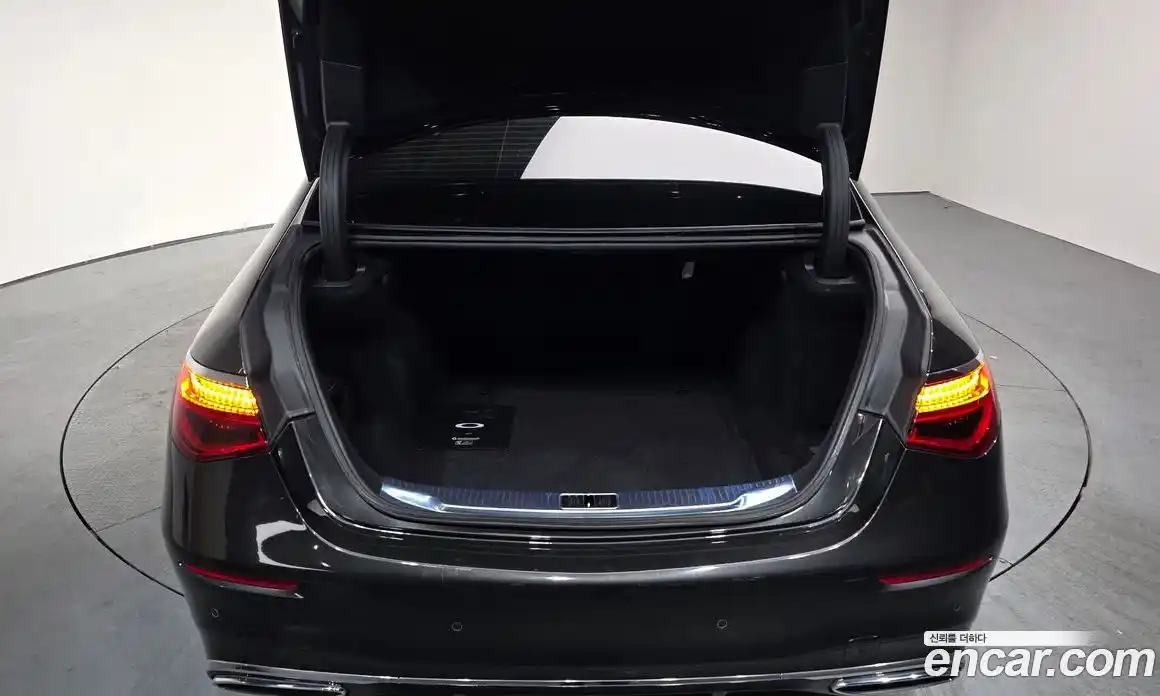 Mercedes-Benz S-Class 2022 2.9 Автомат в Москве № 150913, фото 19