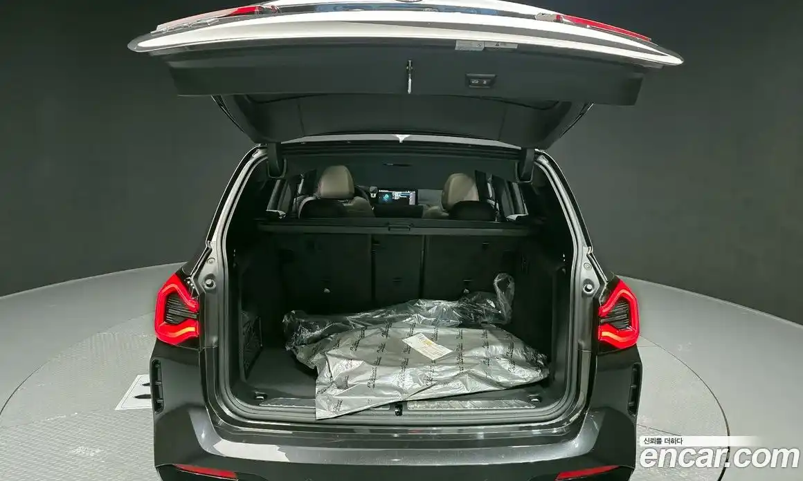 BMW iX3 2023 0.2 Автомат в Москве № 155023, фото 4