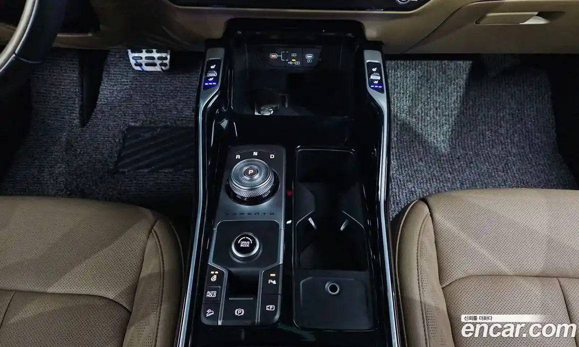 Kia Sorento 2024 1.6 Автомат в Москве № 15803, фото 9