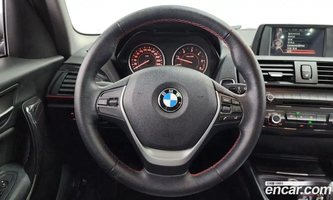 BMW 1-Series 2015 2.0 Автомат в Москве № 158548, фото 14