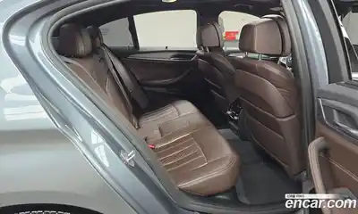 BMW 5-Series 2019 2.0 Автомат в Москве № 158656, миниатюра 3