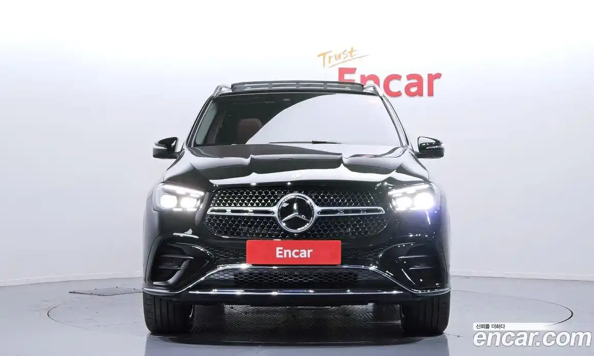 Mercedes-Benz GLE-Class 2025 3.0 Автомат в Москве № 160136, фото 3