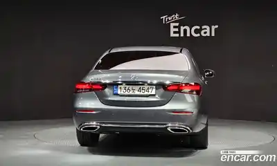 Mercedes-Benz E-Class 2021 2.0 Автомат в Москве № 160310, миниатюра 4