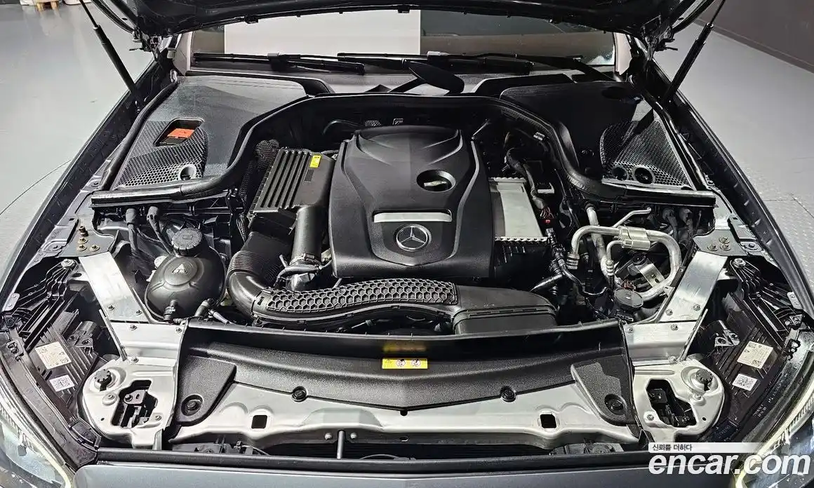 Mercedes-Benz E-Class 2021 2.0 Автомат в Москве № 160310, фото 6